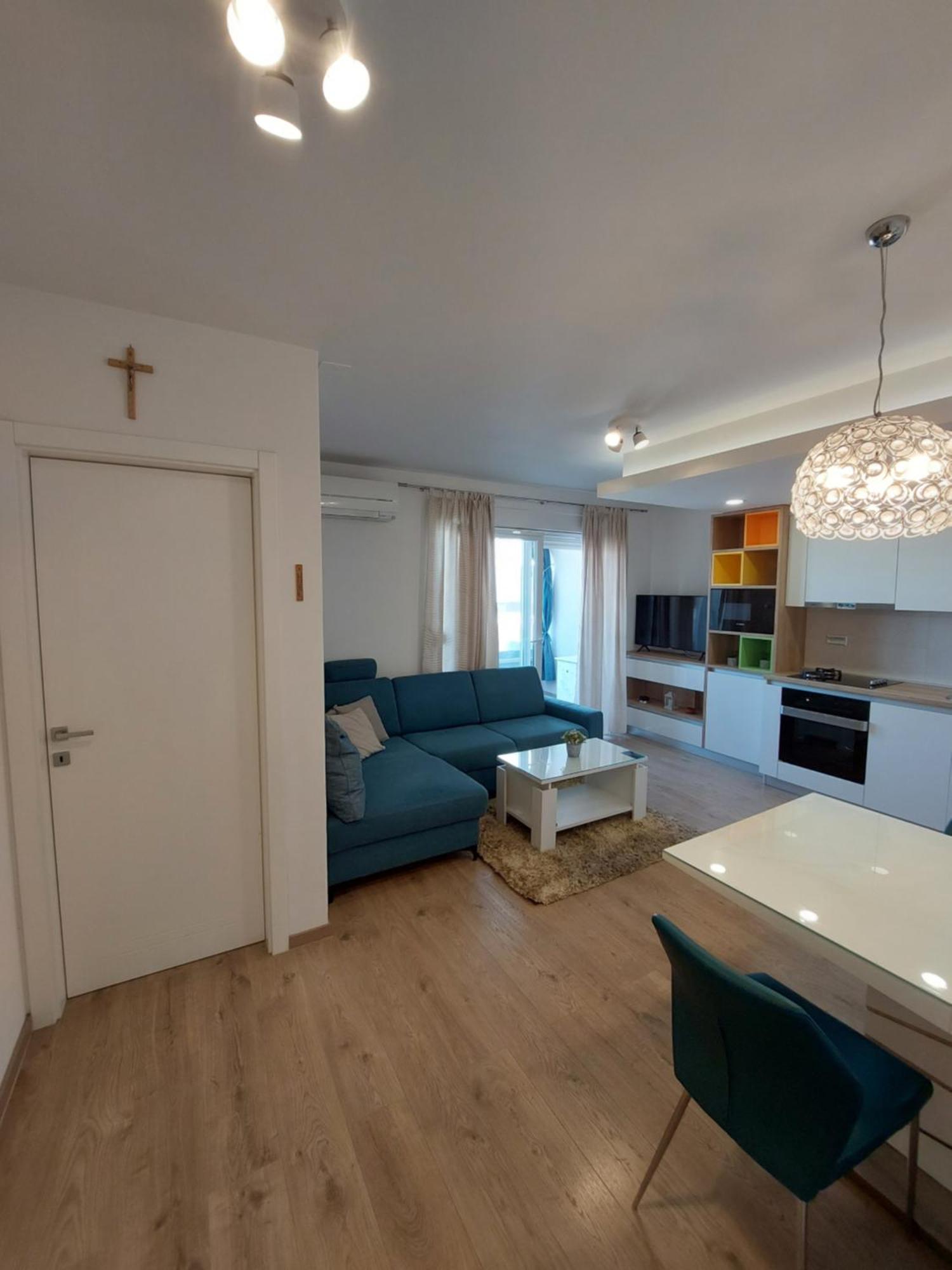 Hola Apartman